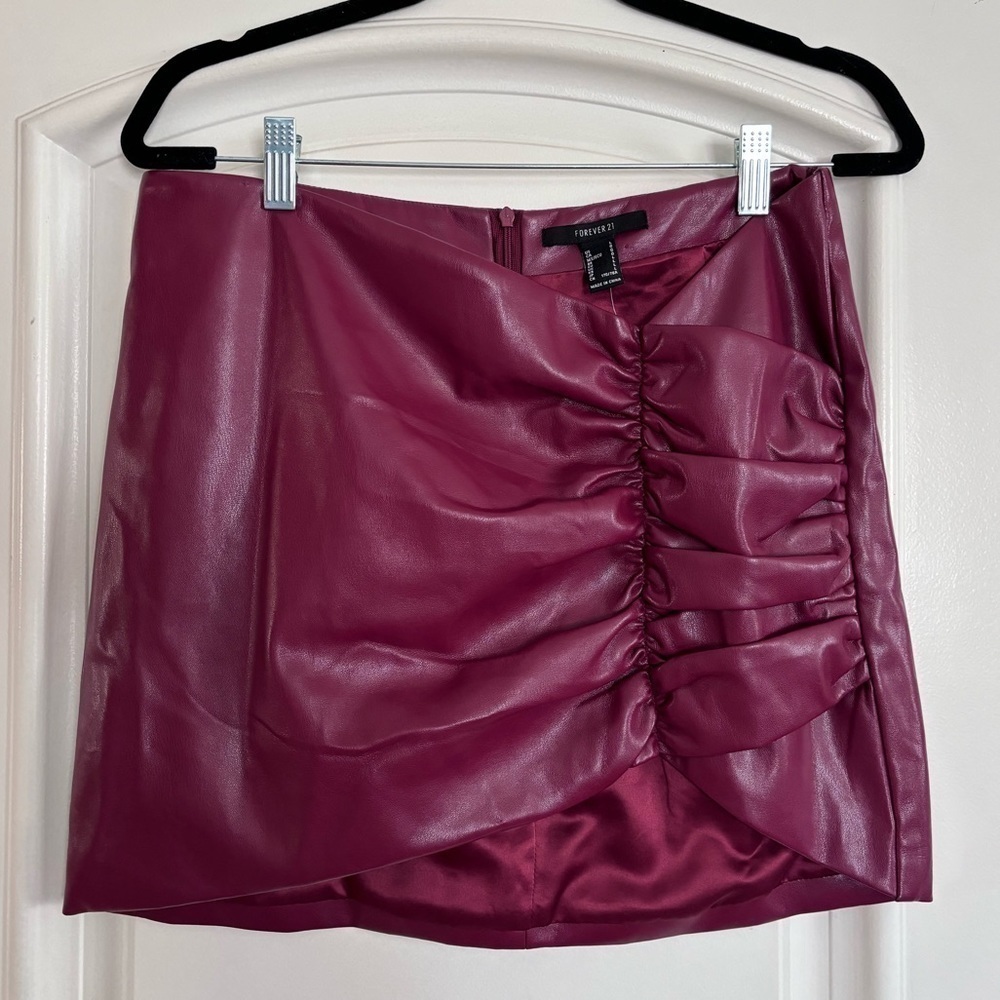 NWT F21 Champagne Skirt